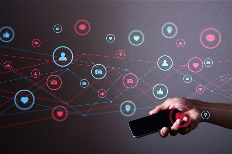 インフルエンサーの意味とは 定義やマーケティングに起用するメリットなどを解説 株式会社visumo